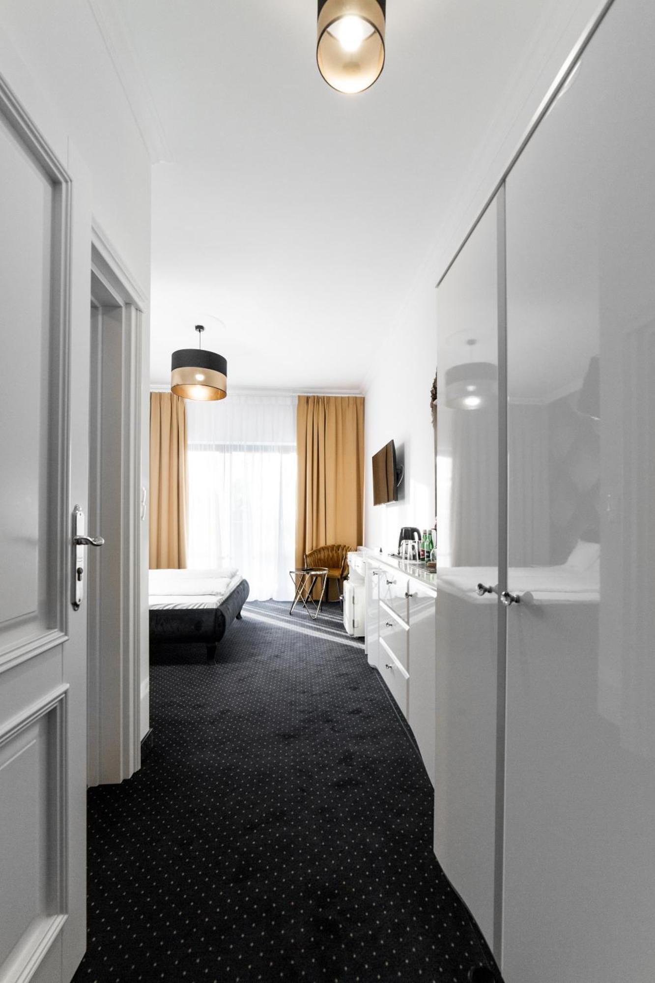 Poludnik Park Boutique Hotel Conference&Spa Stargard in Pommern Exterior foto